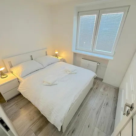 Apartment Krasny - V Novom Meste Pressburg